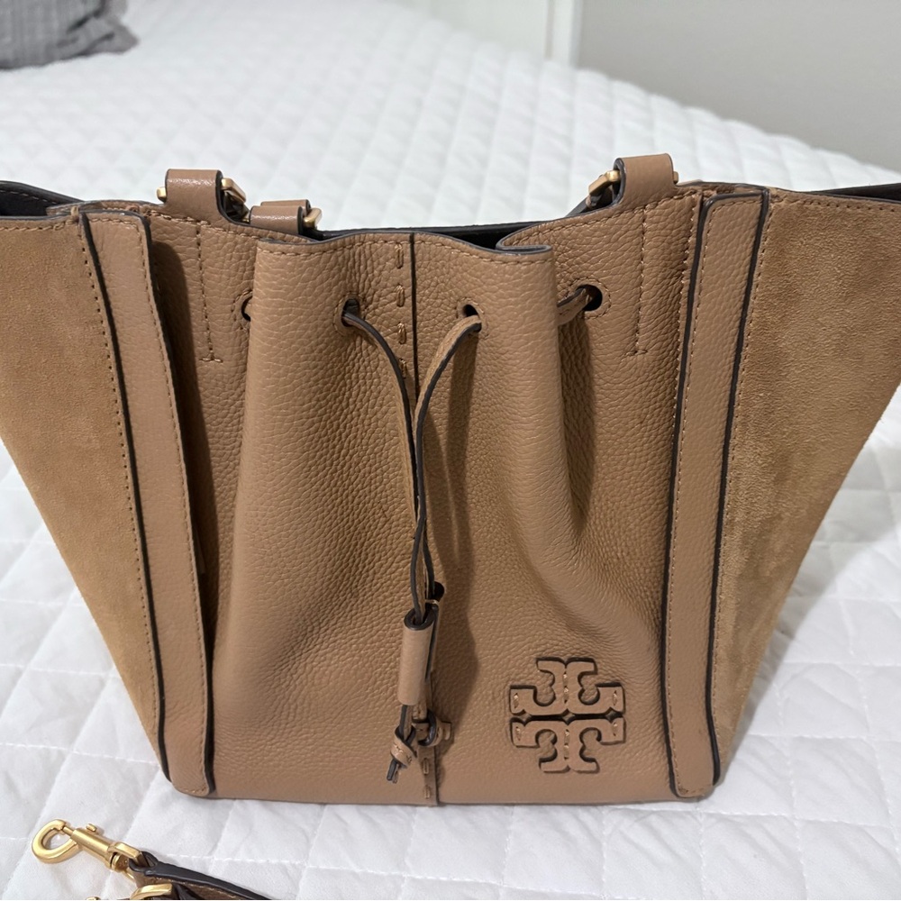 Tory Burch Tan Leather Women's Bag